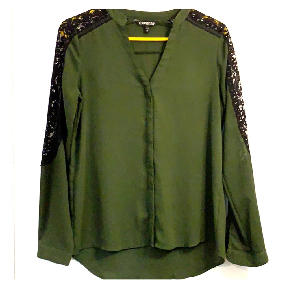 Black/green long sleeve top